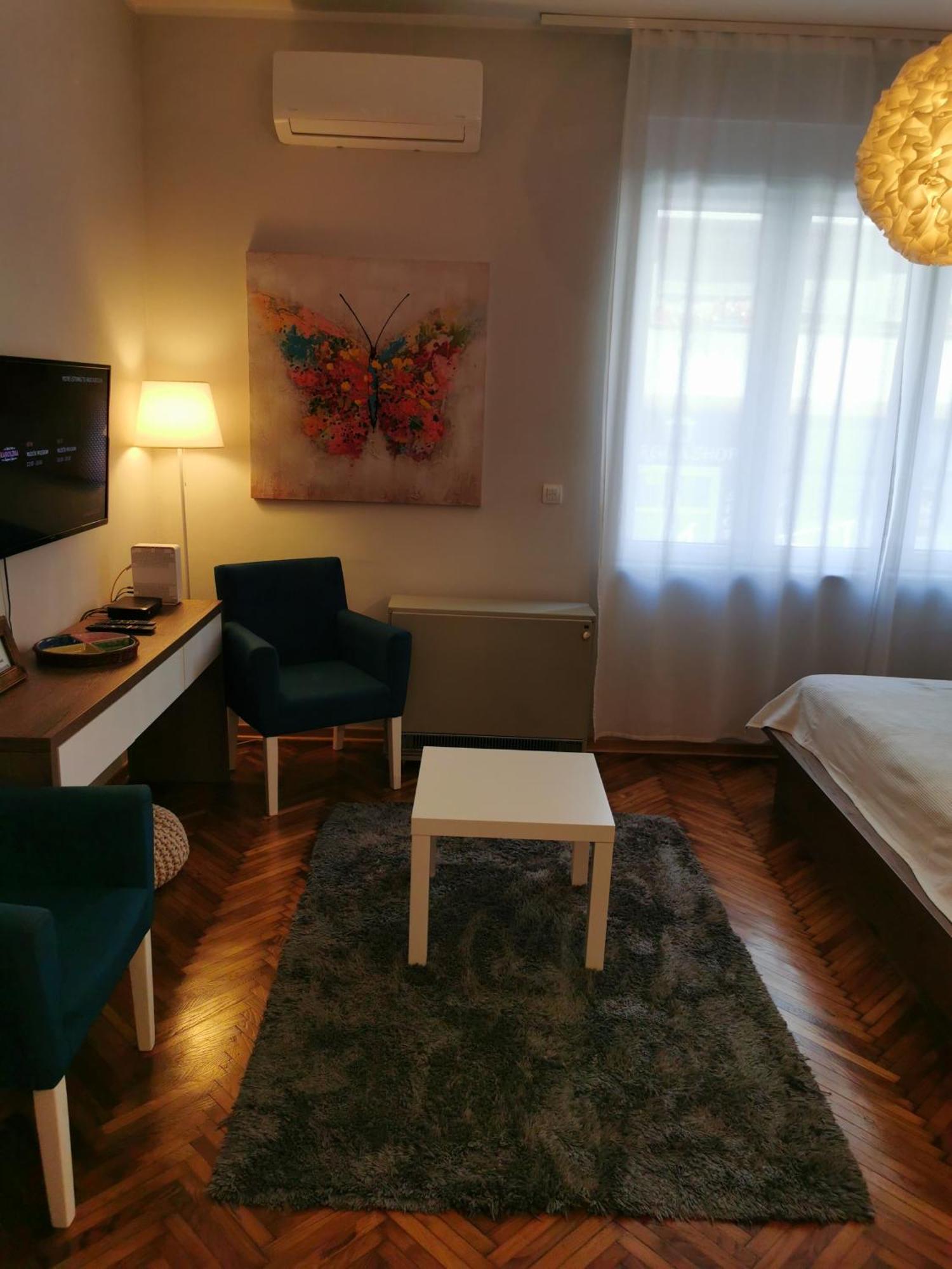 Apartman Jovana 2 ベオグラード エクステリア 写真